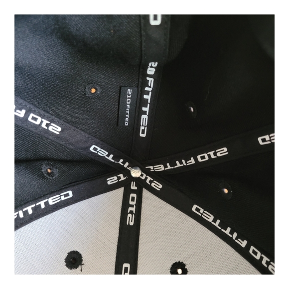 Tom Brady TB Limited Edition Black Cap 210 Fitted Commemorative 7th Superbowl - Picture 3 of 10